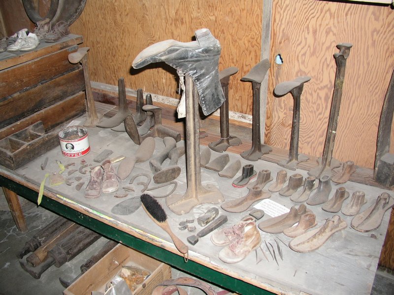 Shoe and Harness repair shop